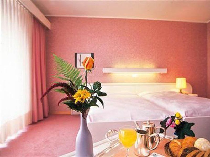 Hotel Аскона Екстер'єр фото